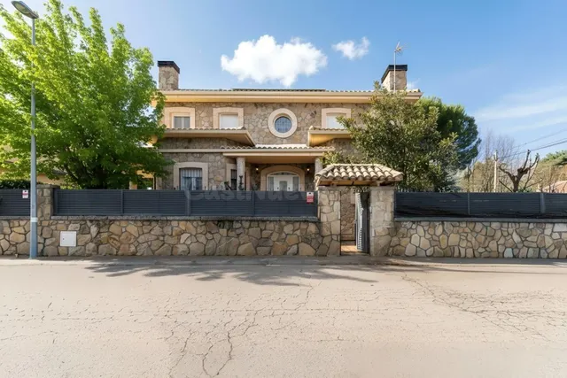 Oportunidad única en el centro de Guadarrama — 2