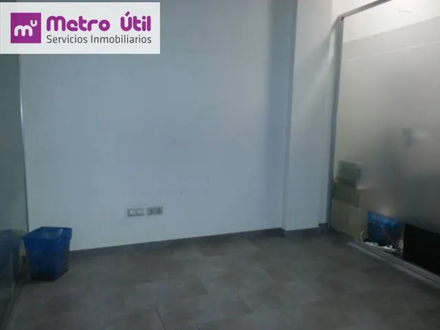 VENTA DE LOCAL COMERCIAL con una ubicación excelente!!!! Zona Avda Novelda — 11