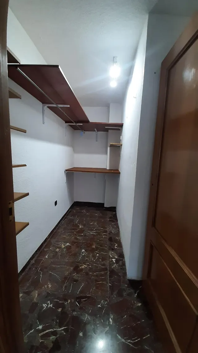 Casa, ubicada en "el puntal" — 24