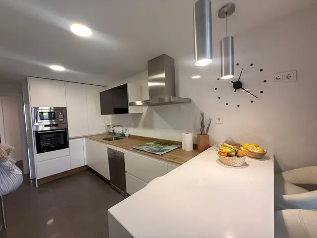 Vivienda en venta, situada en una de las zonas más exclusivas de Pozuelo de Alarcón, concretamente en Prado de Somosaguas. — 11