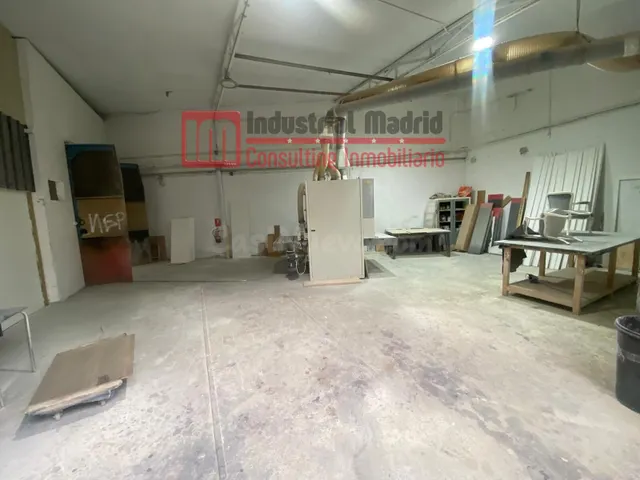 Nave industrial 887m² en venta - Zona Industrial - foto 4