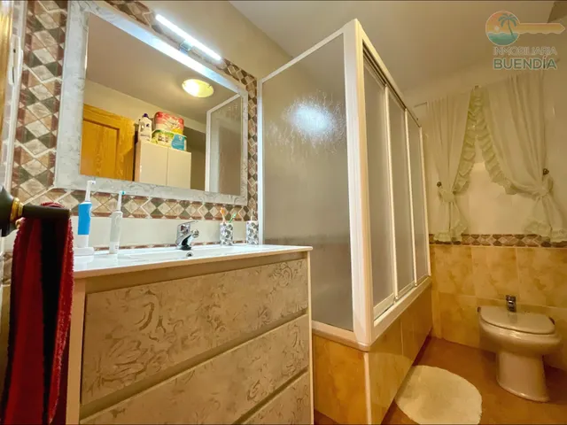 EXCLUSIVA  PLANTA BAJA CON ENCANTO A 300 M DEL MAR — 21