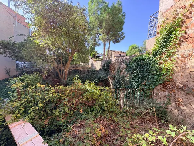 Oportunidad!! Casa grande esquinera a Santa Coloma de queral - foto 3