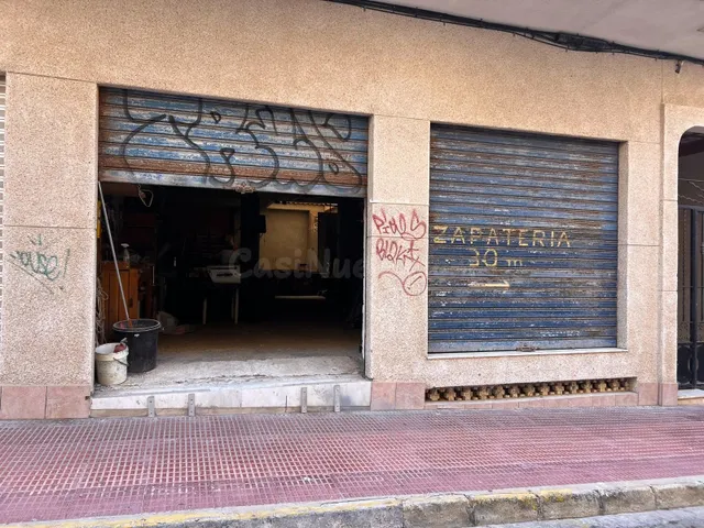 Local comercial 135m² en venta - Pueblo - foto 4