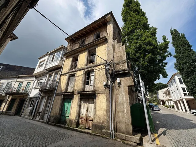 Casa de piedra en camino de Santiago en Corcubion — 3