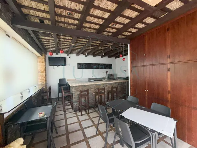 Excelente local comercial en planta baja cerca de la calle Ancha — 2