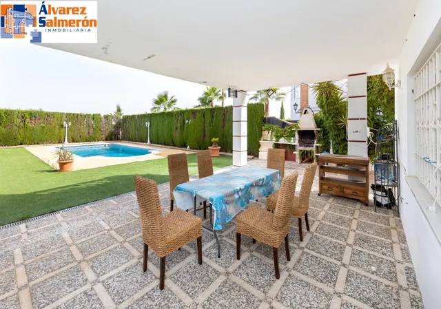 CHALET EN EL BARRIO DE MONACHIL — 10