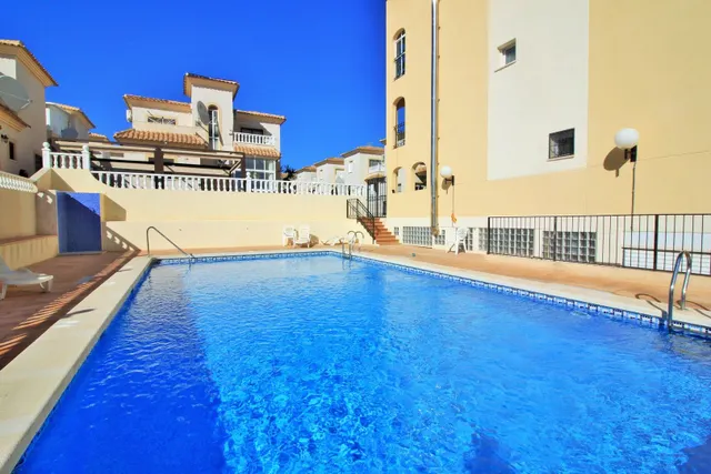 Villa 3 habitaciones 83m² en venta - La Zenia — 34