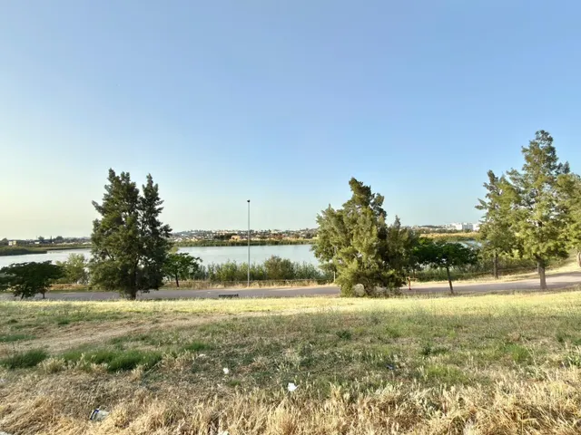 EXCLUSIVA PARCELA URBANA DE 500 m2 EN GUADALAJAQUE, JUNTO AL - foto 3