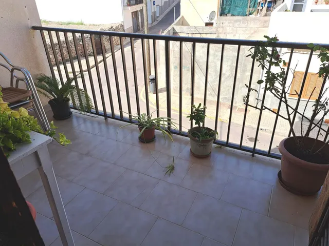 PISO DE 3 habitaciones CON AMPLIO BALCÓN, PARKING Y TRASTERO - foto 5