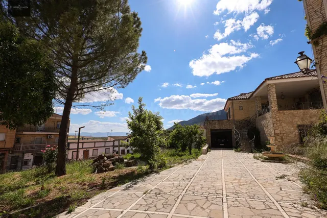 Amplio Chalet en Illora — 4
