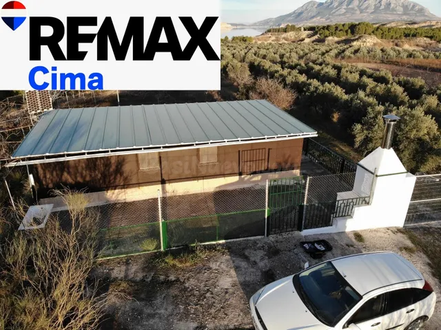 FINCA CON VIVIENDA JUNTO AL  NEGRATÍN – FREILA — 5