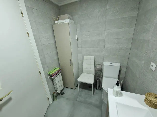 AOC VENDE PISO TOTALMENTE REFORMADO EN LOMINCHAR 2,HAB,2 BAÑOS, GARAJE Y TRASTERO. — 17
