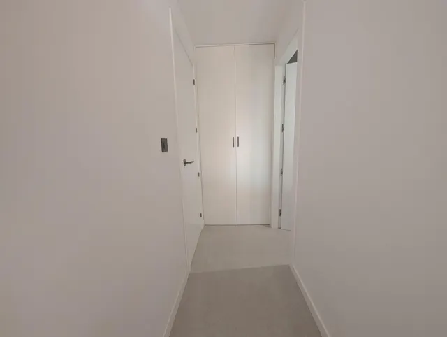 Espectacular piso a estrenar con 2 habitaciones, 2 baños y balcón. — 39