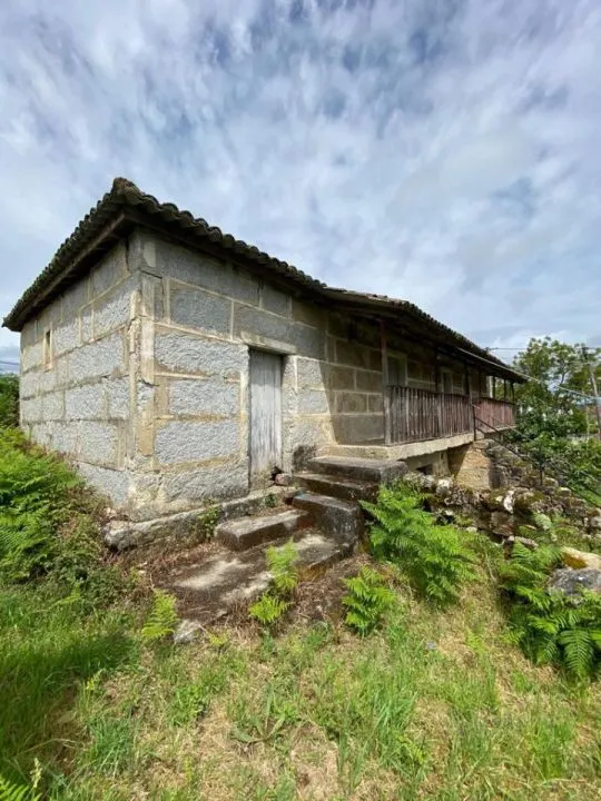Casa en San Cibrao das Viñas - foto 4