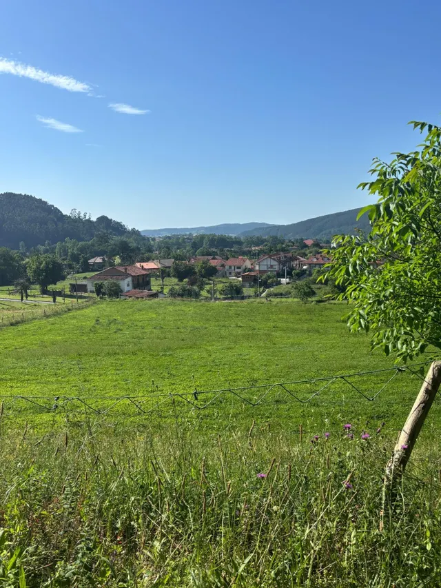 Terreno rustico con posibilidad de construir - foto 4