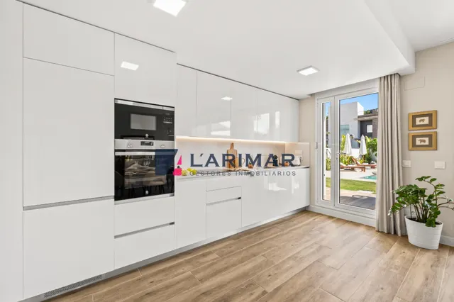 ✨ exclusiva propiedad en esquina con 393 m2 de parcela, piscina privada y energía solar en zona nou nazareth San Juan de Alicante — 25