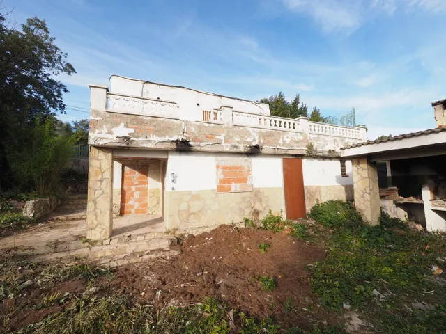 SE VENDE CASA EN LA TORRE DE CLARAMUNT, URBANIZACIÓN LES PIN