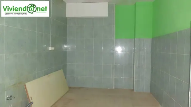 ALQUILER ECONOMICO DE LOCAL COMERCIAL — 10