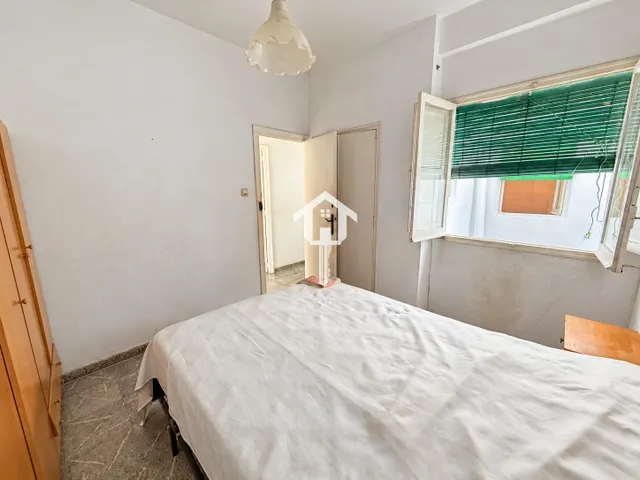 Piso en venta en Alicante, zona de la florida. 77m2, 3 habitaciones, 1 baño, balcón, galería. 2da planta con ascensor. — 24