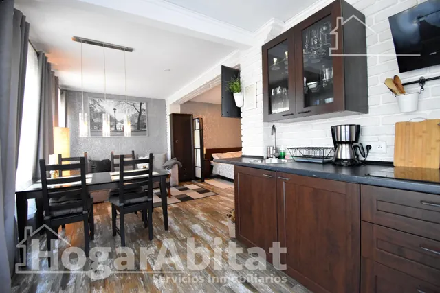 ¡chalet totalmente reformado con licencia turística! amplio con 4 viviendas independientes y piscina privada — 20