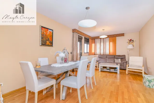 EXCLUSIVO ATICO EN RESIDENCIAL GRAN PARQUE EN VENTA DE 4 DOR - foto 4