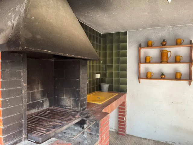Casa con vistas, amplio espacio exterior y múltiples posibilidades en Mas Milà, Olivella — 30