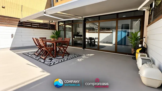 Piso con gran patio privado, terraza, parking y trastero en Tossa de Mar — 31