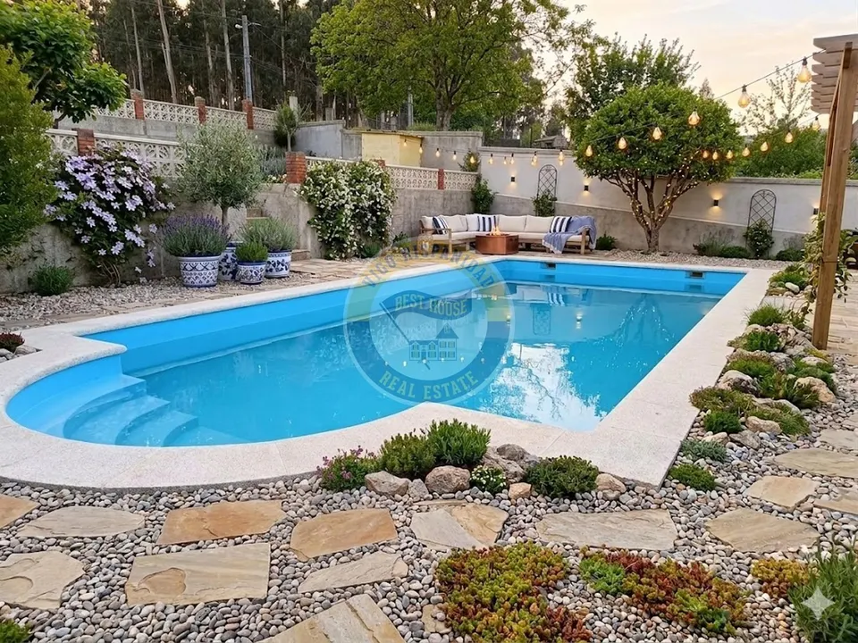 CASA DE 8 DORMITORIOS CON FINCA EN EL ENTORNO DE SAN COSME