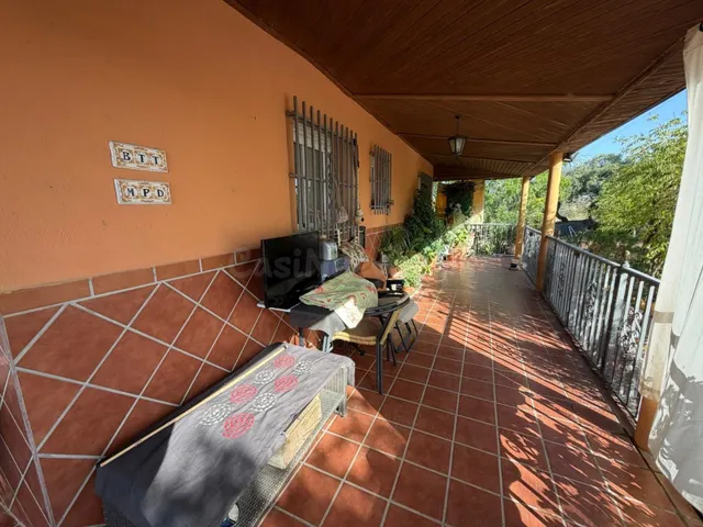 CASA DE CAMPO EN ARROYO DE LA LUZ - foto 4