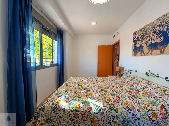 Apartamento de 2 dormitorios con patio, garaje y trastero en Ronda Sur — 31