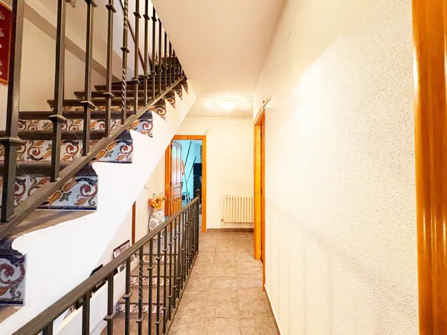 Urbis te ofrece una casa en venta en Navarredonda de la Rinconada, Salamanca. — 40
