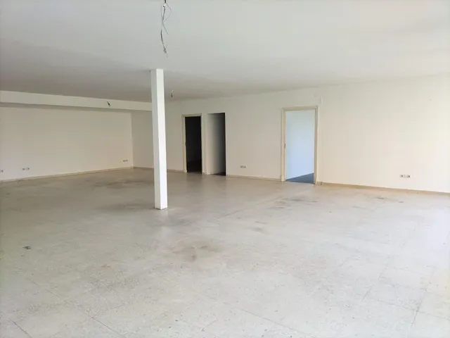Local comercial en venta de procedencia bancaria — 19