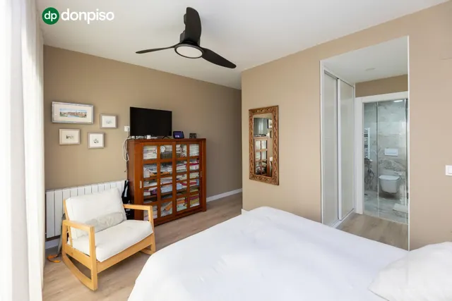 La vivienda perfecta para su familia. Edificio nuevo. Garaje. Excelente zona — 16