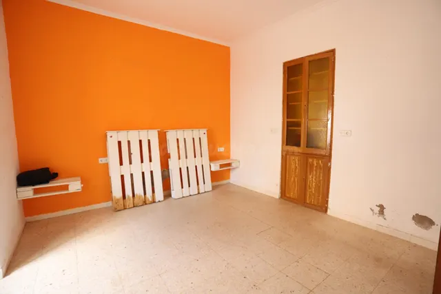 CASA PARA REFORMA ÍNTEGRA PRÓXIMA A PLAZA DEL ARENAL CON 375 m2 DE PARCELA Y 225 m2 DE PATIO — 4