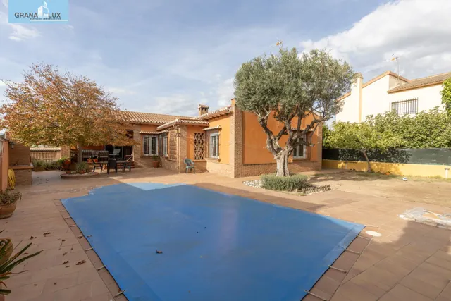 Exclusiva vivienda con piscina en Viñas del Rey — 49