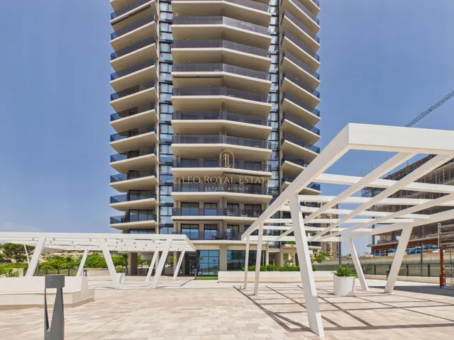 Apartamento en Torre Sakura – 21ª planta | 2 dormitorios | 2 baños | Vistas panorámicas — 12