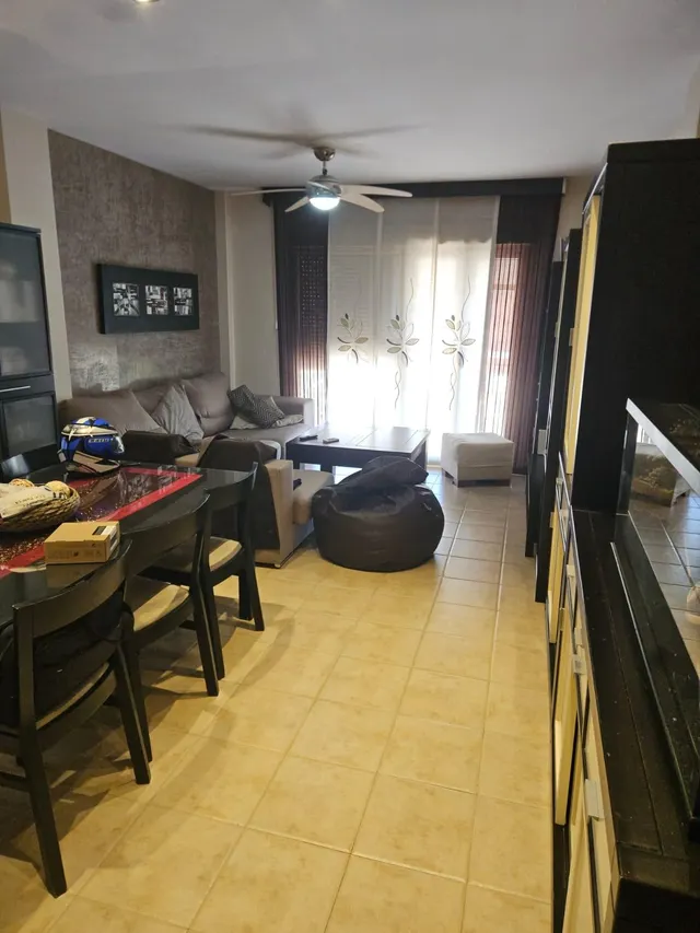 229 m2, 3 plantas y 8 placas solares para vivir sin mirar el recibo a fin de mes — 43