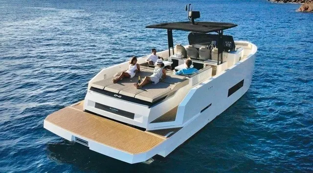 SKY PENTHOUSE, CON GRAN TERRAZA CON PRECIOSAS VISTAS AL MAR YA TERMINADAS Y LISTAS PARA ENTREGAR. — 30