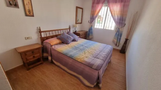 Villa 3 habitaciones 80m² en venta - Urbanizaciones — 7