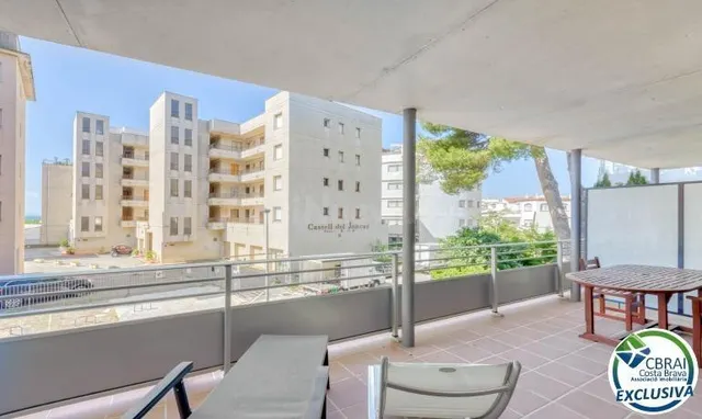 Apartamento en Salatar con vista parcial al mar, gran terraz - foto 2
