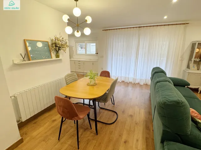 ELEGANTE APARTAMENTO REFORMADO EN PLENO CENTRO DE EL CAMPELL - foto 4