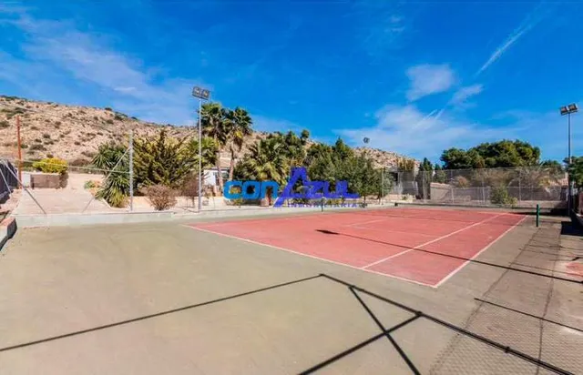 CHALET  A  UN PASO DE ELCHE, PLAYAS Y AEROPUERTO — 12