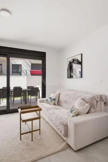 Apartamento 2 habitaciones 86m² en venta - PAU 8 — 9