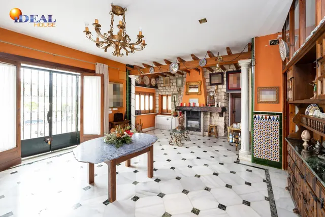 Magnifico chalet independiente en Colinas Bermejas. — 19