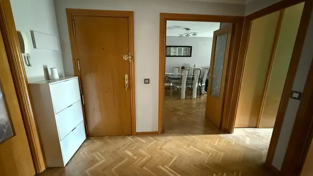 Amplio Piso en el Corazón del Casco Histórico de Vallecas — 16