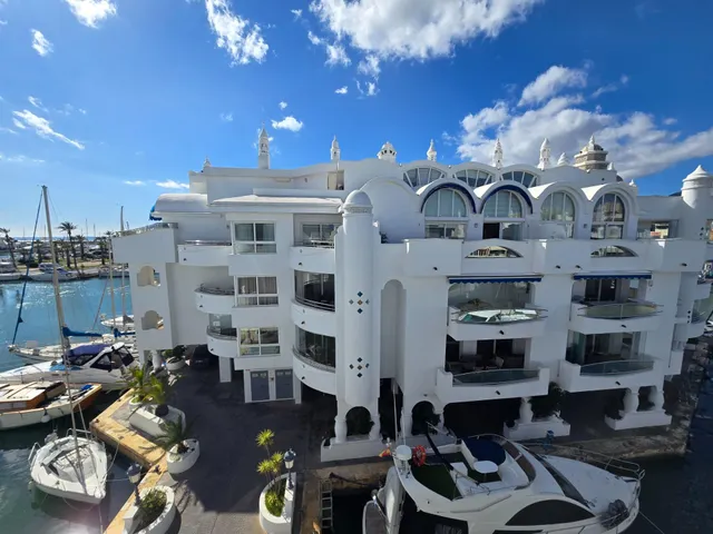 Piso en Puerto Marina, Benalmadena — 25