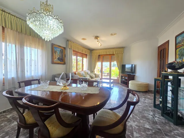 Distinción, privacidad y estilo en el corazón de Canyelles – Una finca excepcional — 8