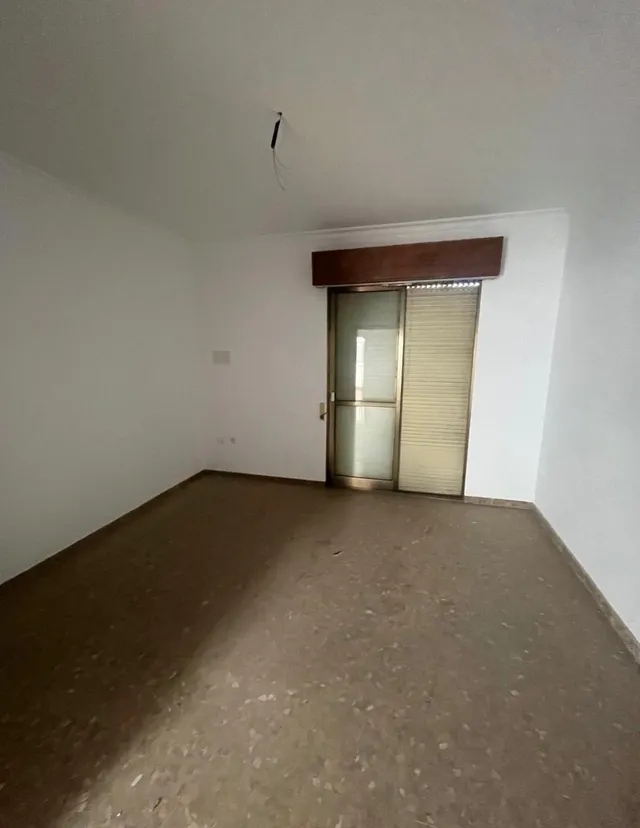 AMPLIO PISO EN CALLE ARRECIFE !! — 23