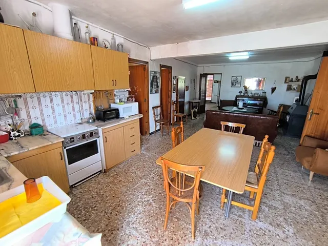 Casa de campo 7 habitaciones 389m² en venta - Ayuntamiento — 15